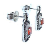 Load image into Gallery viewer, Square By Square Earring - Saivi Jewels
