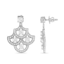 Load image into Gallery viewer, The little Chandelier Earrings - Saivi Jewels
