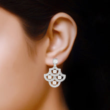 Load image into Gallery viewer, The little Chandelier Earrings - Saivi Jewels
